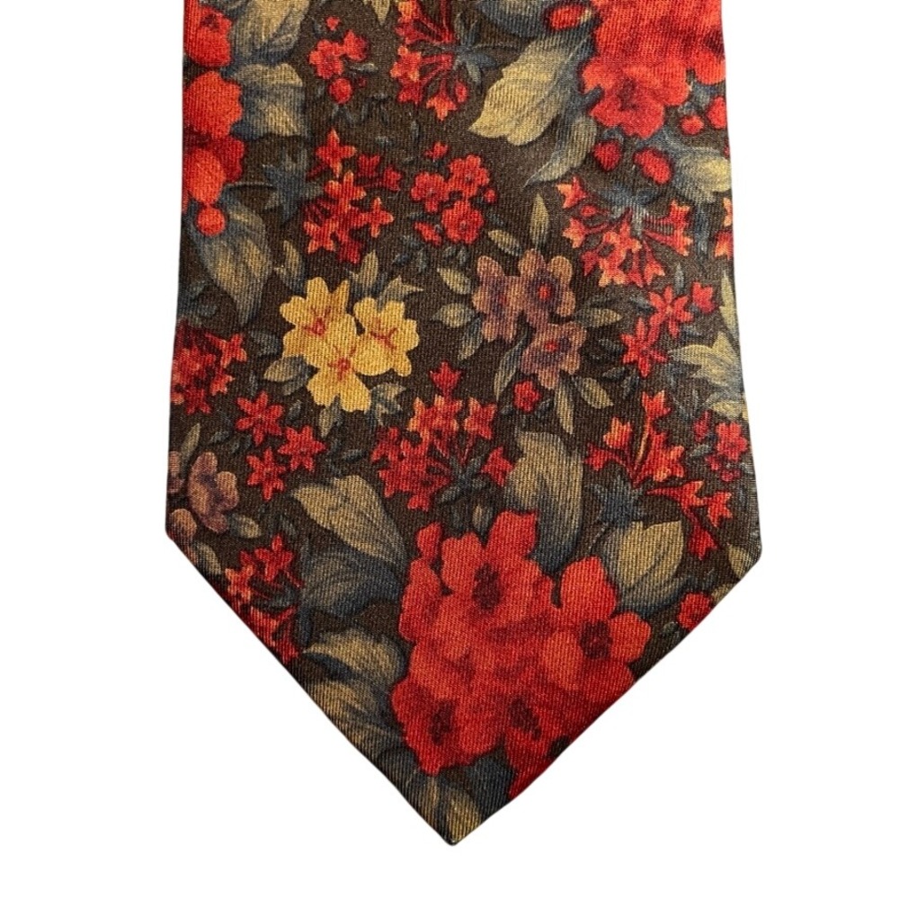 Aquascutum London Mens Silk Tie Floral Tapestry Red Gold Hand Finished USA Made